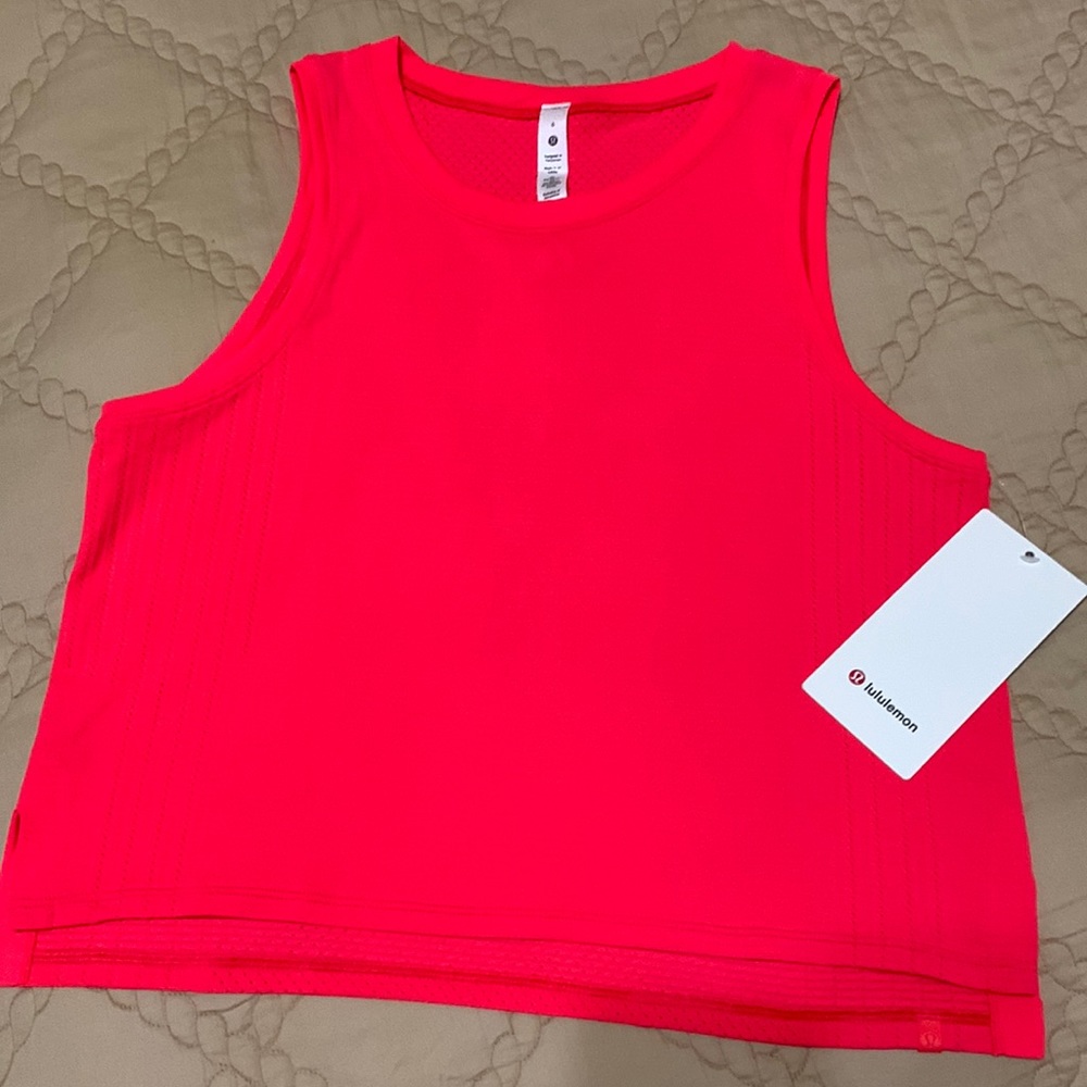 Lululemon Train to Be Tank